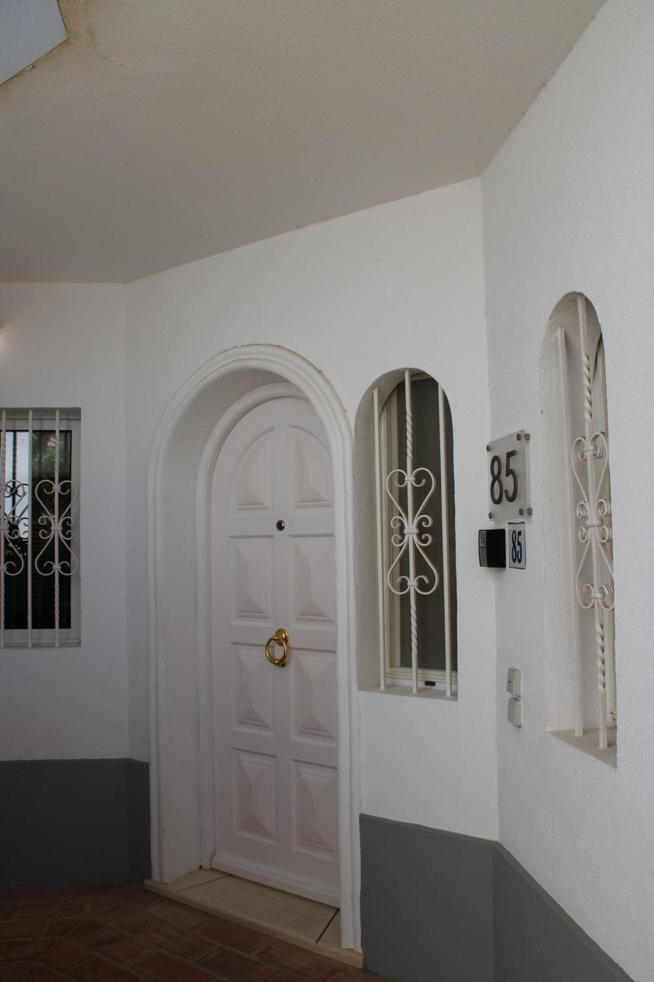 Luxury 2 Bedroom Apartment With Private Garden Almancil Kültér fotó