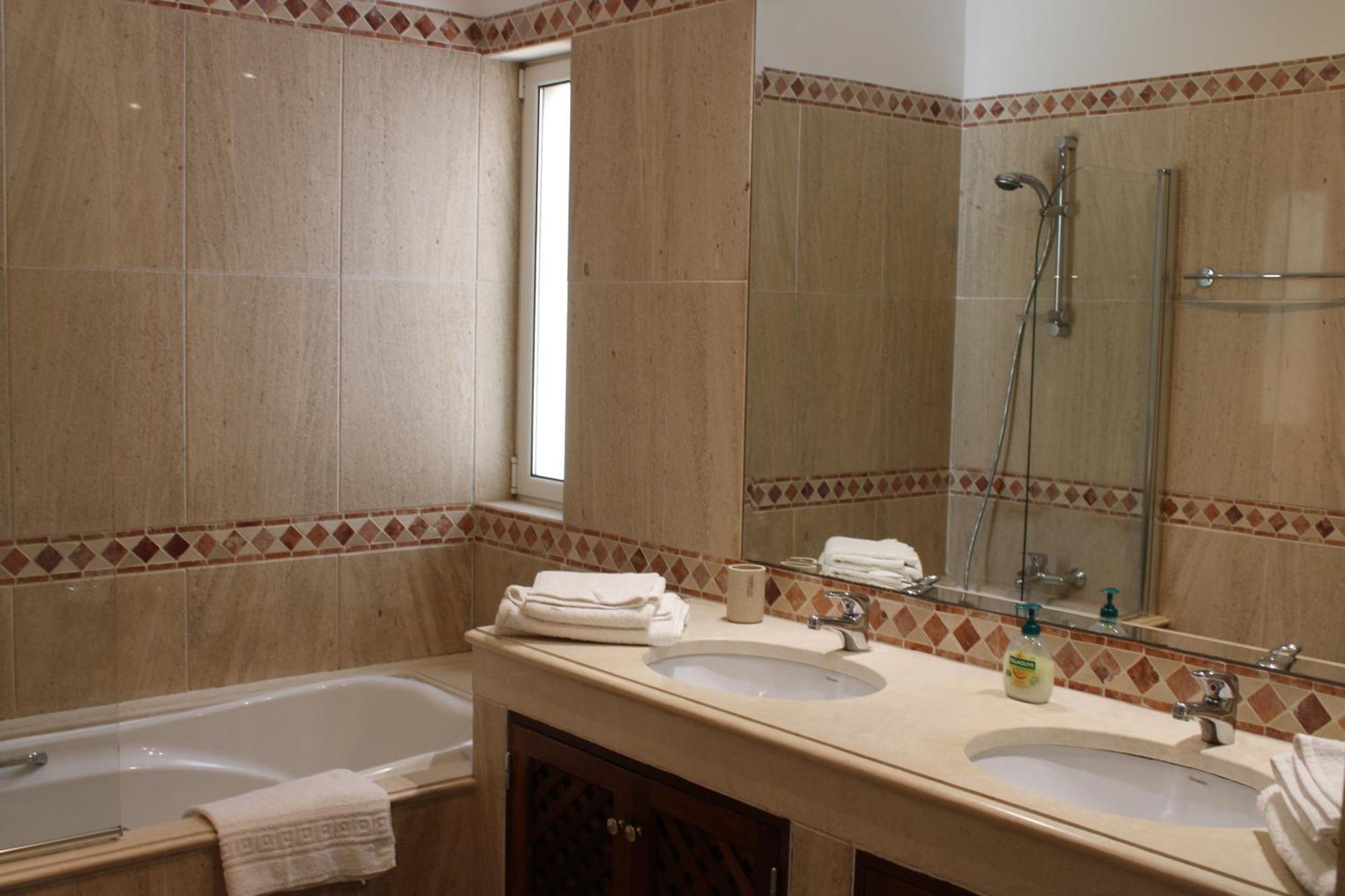 Luxury 2 Bedroom Apartment With Private Garden Almancil Kültér fotó