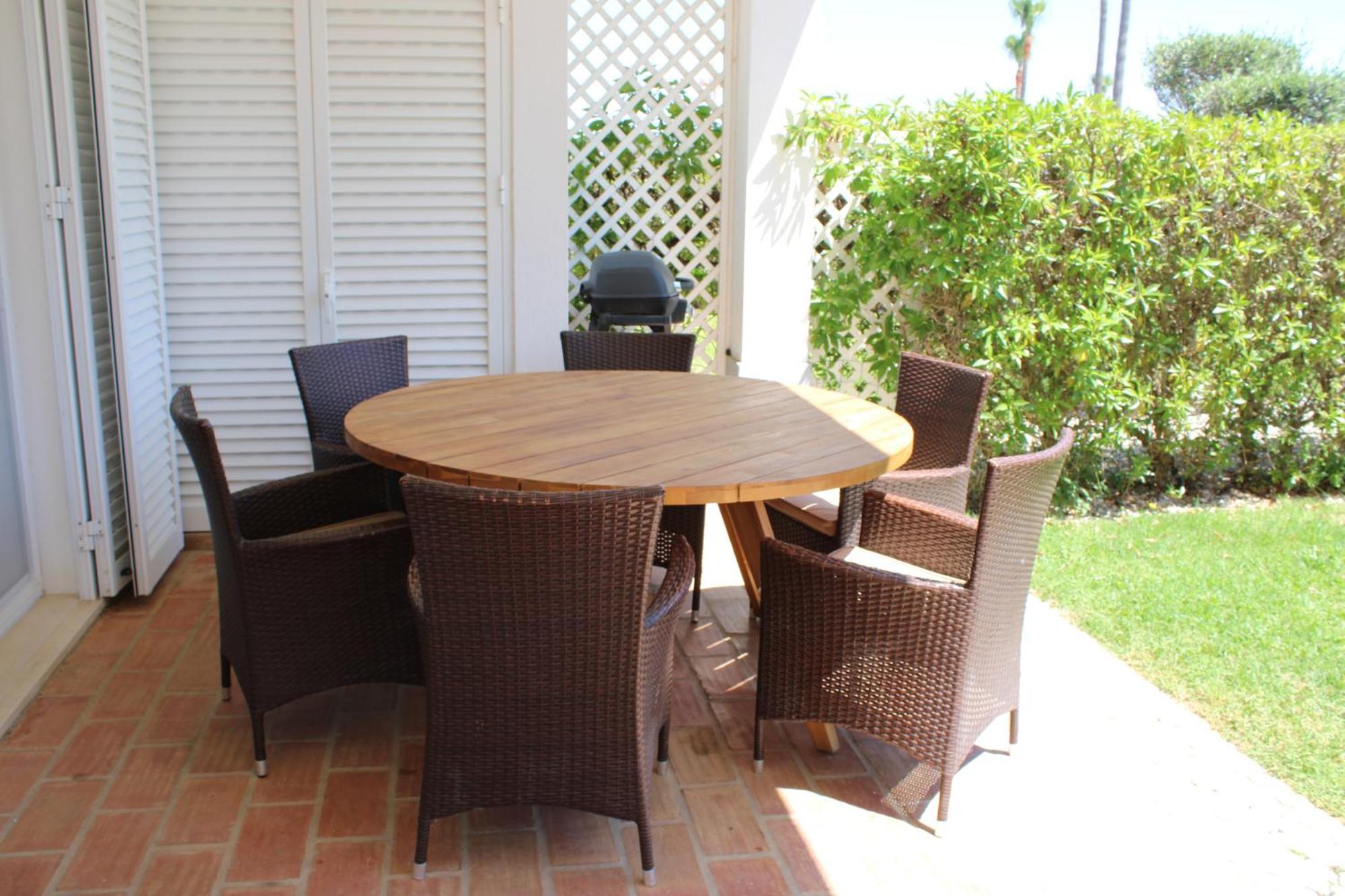 Luxury 2 Bedroom Apartment With Private Garden Almancil Kültér fotó